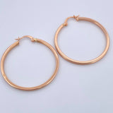 Round Hoop Earrings 2.6gr / 4cm (1.6in) / 18K Gold $
