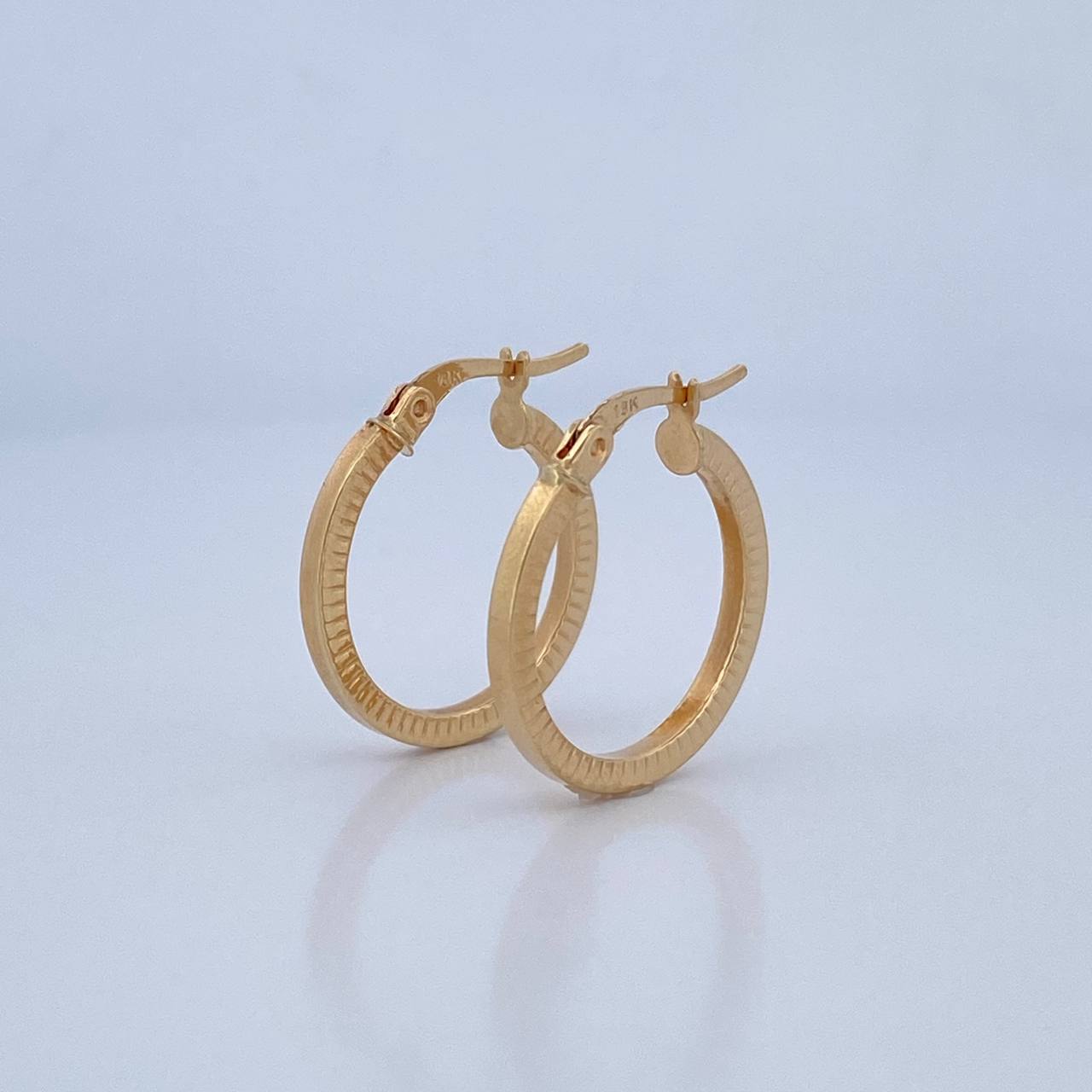 Hoop Earrings Maribel 1.75gr / 2cm (0.8in) / 18K Gold $