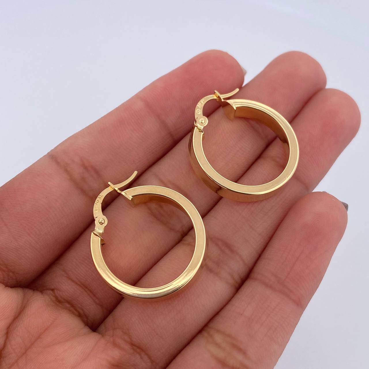 Candongas Diani 3.1gr / 2.5cm / Oro 18K $