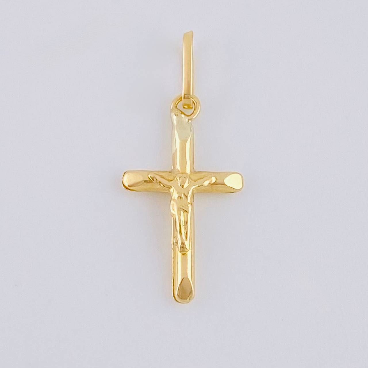 Pendant Cross Christ Flat Tips 0.35 g / 3/4 in Yellow Gold 18K