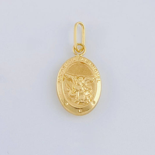 Dije San Miguel Arcangel 0.55 g / 3/4 in Oro Amarillo 18K