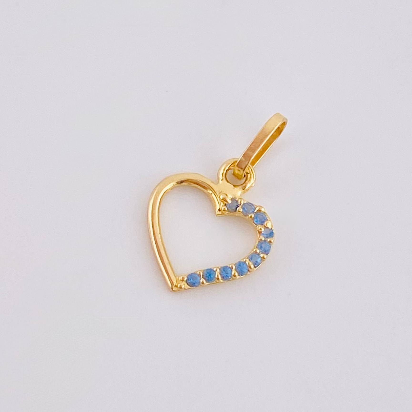 Dije Silueta Corazón 0.35gr / 1/2 in / Oro Amarillo 18K