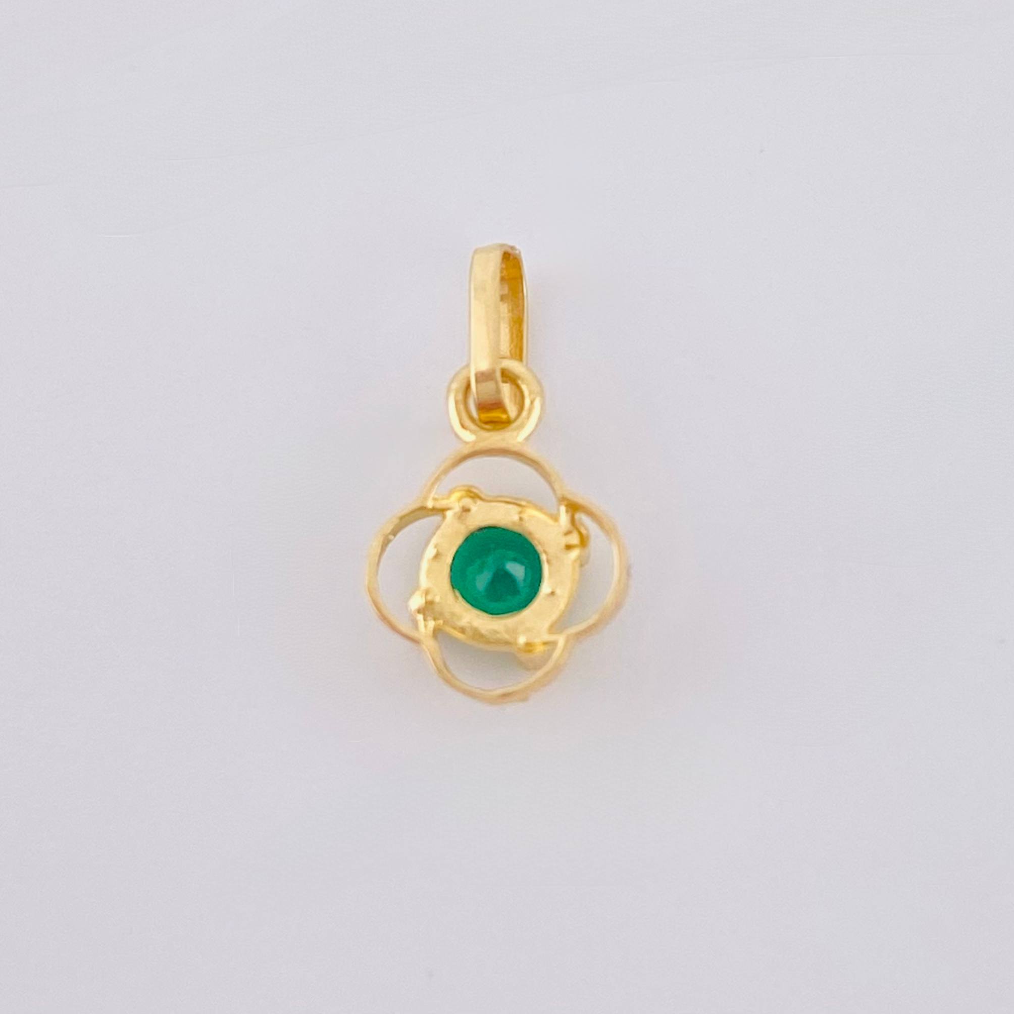 Dije Flor 0.35gr / 1/2 in / Oro Amarillo 18K *