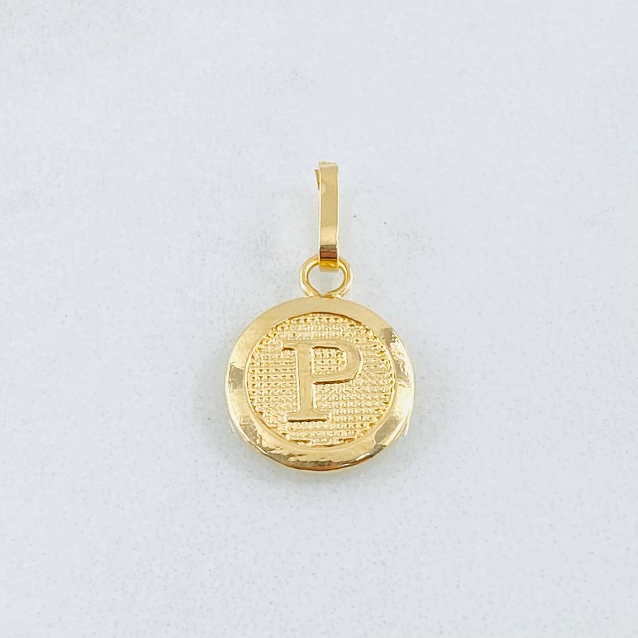 Pendant Letter P 0.65gr / 0.8in / 18K Gold