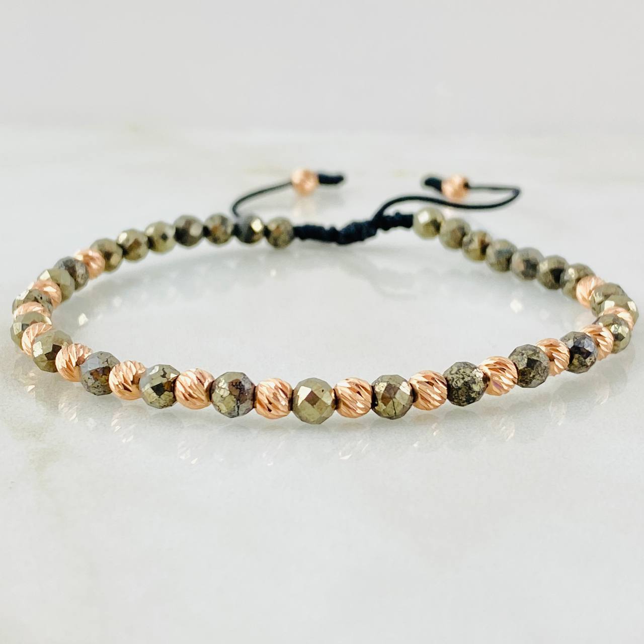 Black Pyrite Grayish Bracelet 1.7gr / 18K Rose Gold