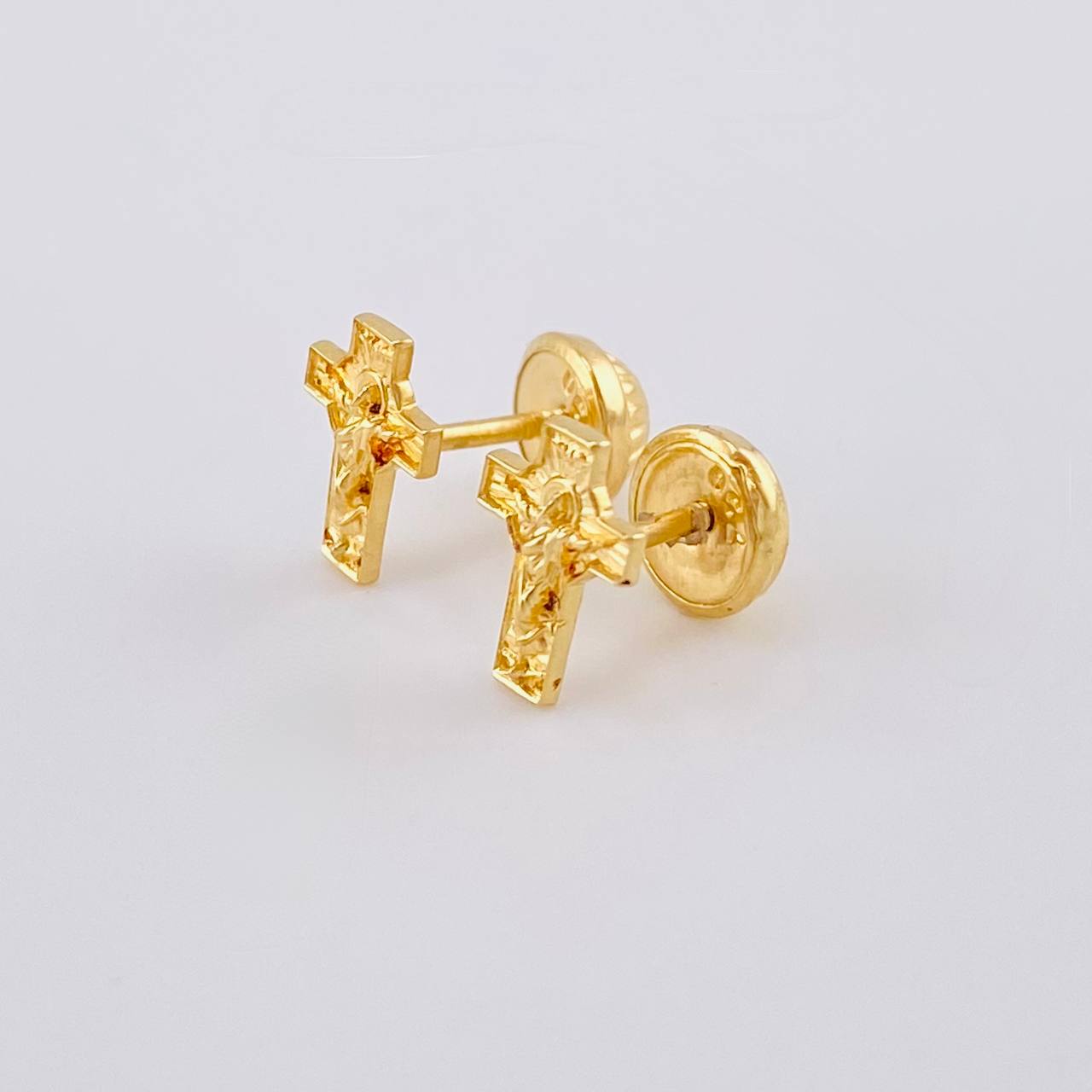 Topos Cruz Cristo 0.8 g / in / 8.1 mm Oro Amarillo 18K