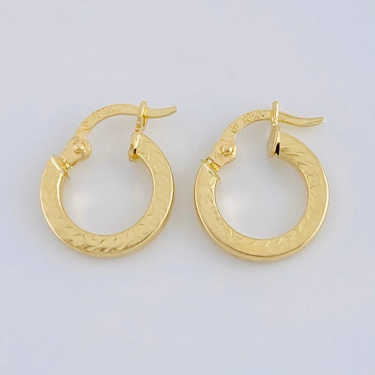 Candongas Emi 1.25 g / 1 in Oro Amarillo 18K