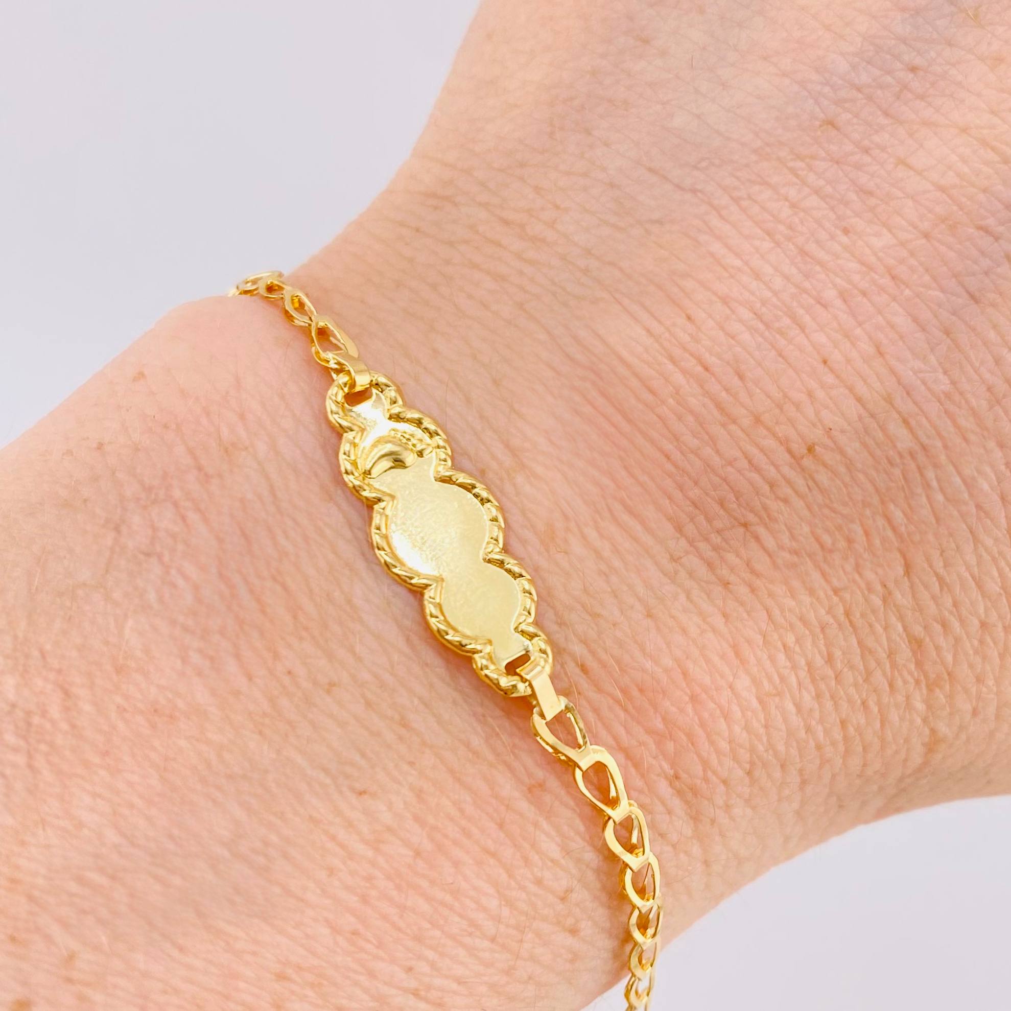 Baby Bracelet Spike Cloud Plate Bordered 1.2gr / 5 3/4 in / 2.7mm 18K Yellow Gold