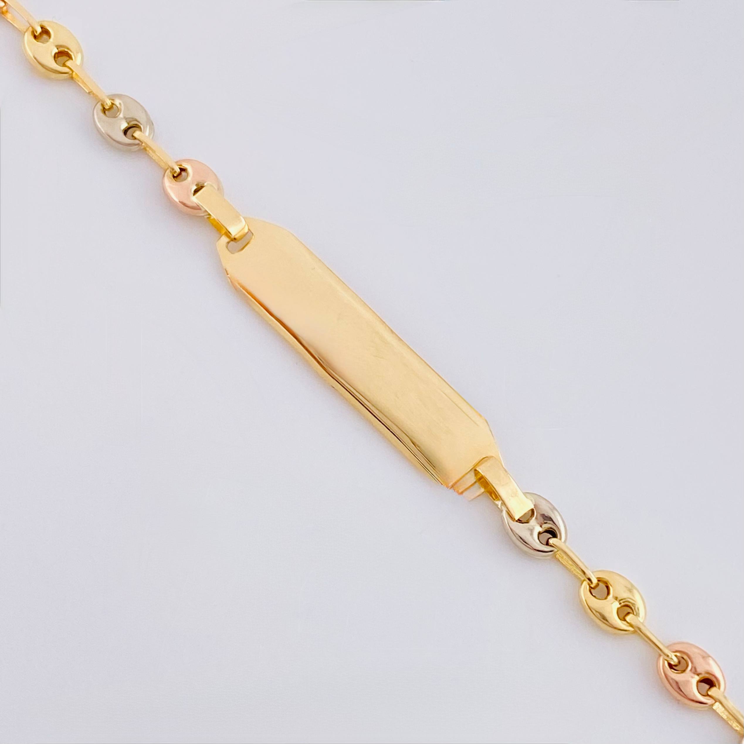 Pulso Bebé Gc Placa Rectangular Curva 1.45gr / 5 3/4 in / 3.2mm Tres Oros 18K ©
