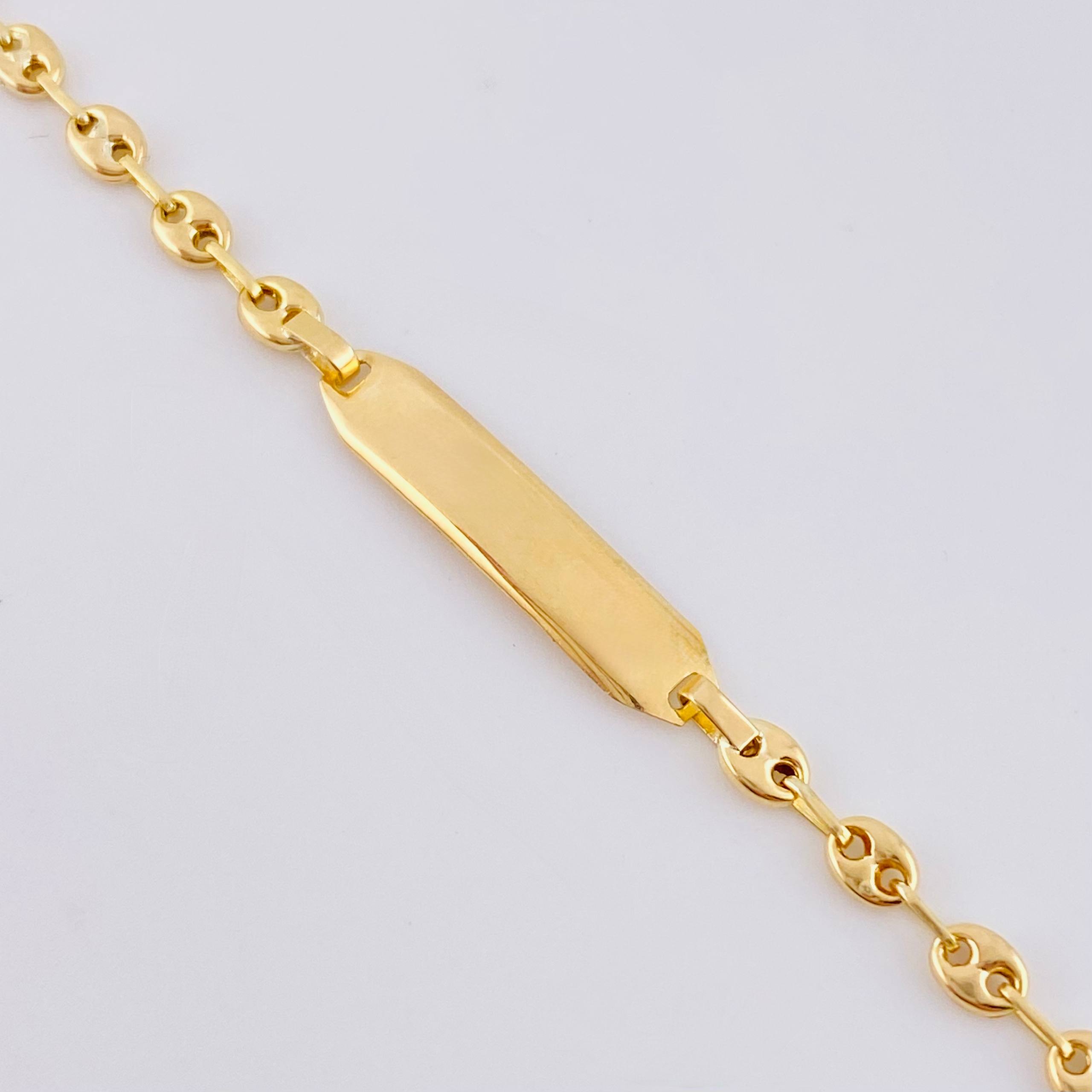 Pulso Bebé Gc Placa Rectangular Curva 1.5gr / 5 3/4 in / 3.2mm Oro Amarillo 18K