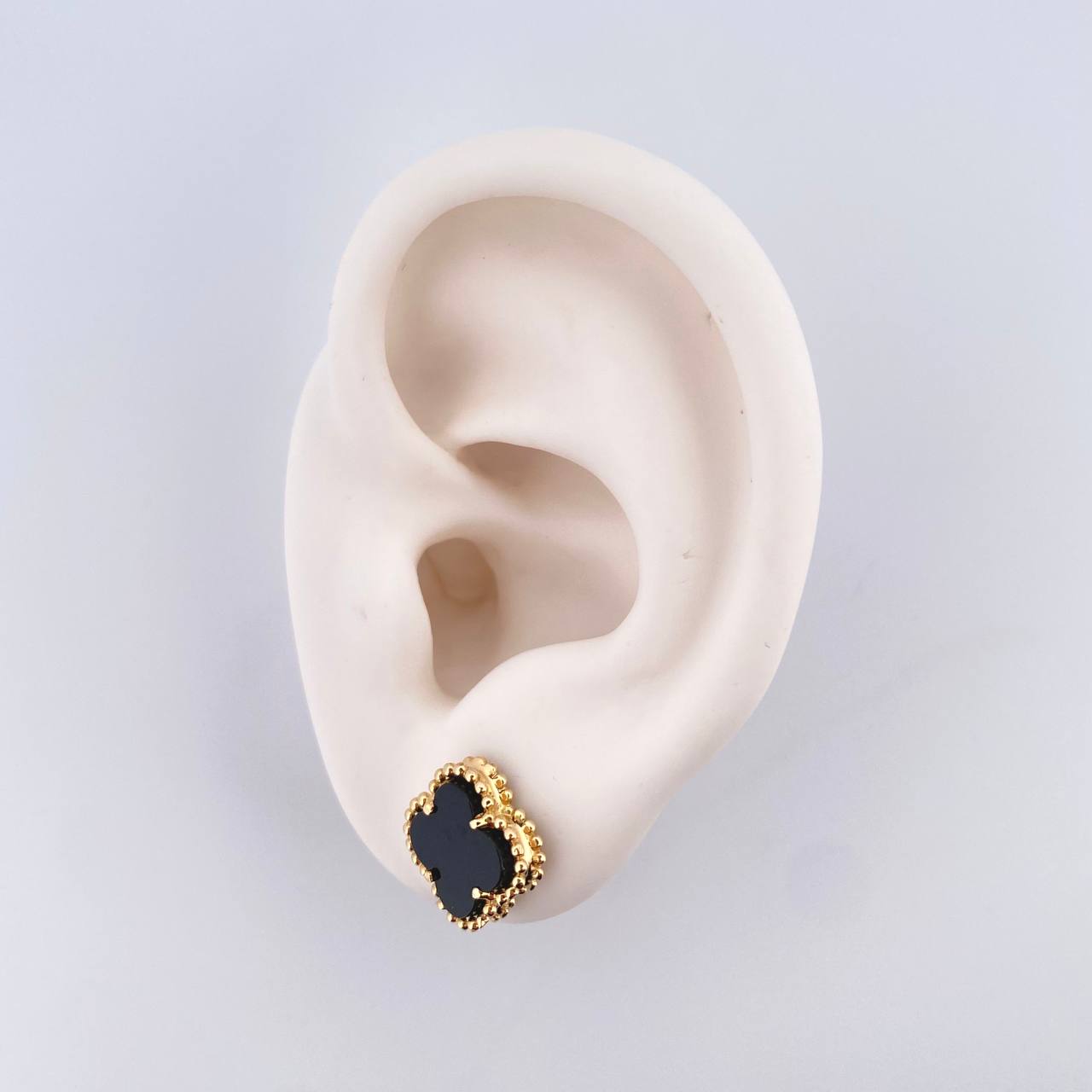 Stud Earrings Clover VCyA 3.25gr / 1.2cm / Black Onyx Dotted Yellow Gold Special Birthstone 18K