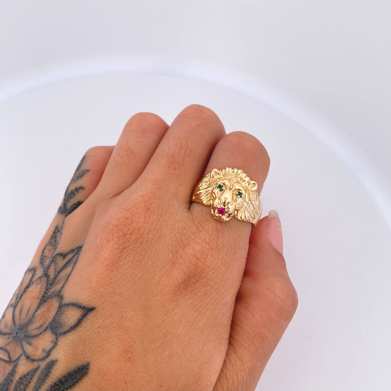 León Ring 7.25gr / Size 9 1/4 / Smooth - Green and Fuchsia Zircons 18K Yellow Gold *