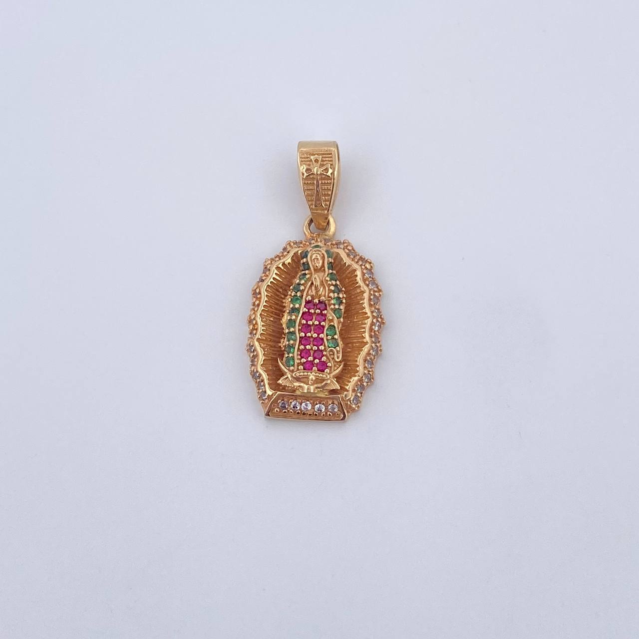 Dije Virgen Guadalupe 4.05gr / 3cm / Circones Fucsias Verdes Blancos Oro Amarillo 18K $