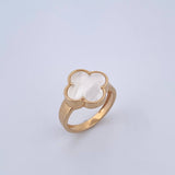 Ring Clover 4.3gr / Size 7 1/4 / White Mother-of-Pearl 18K Yellow Gold $