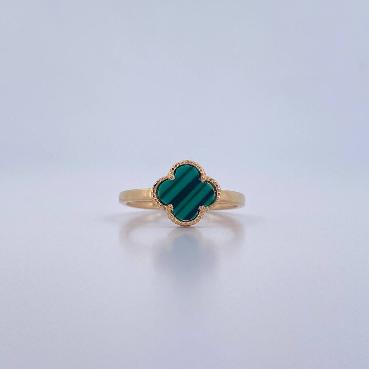 Anillo Trebol  1.95gr / T6 1/4 / Malaquita Verde Oro Amarillo 18K $