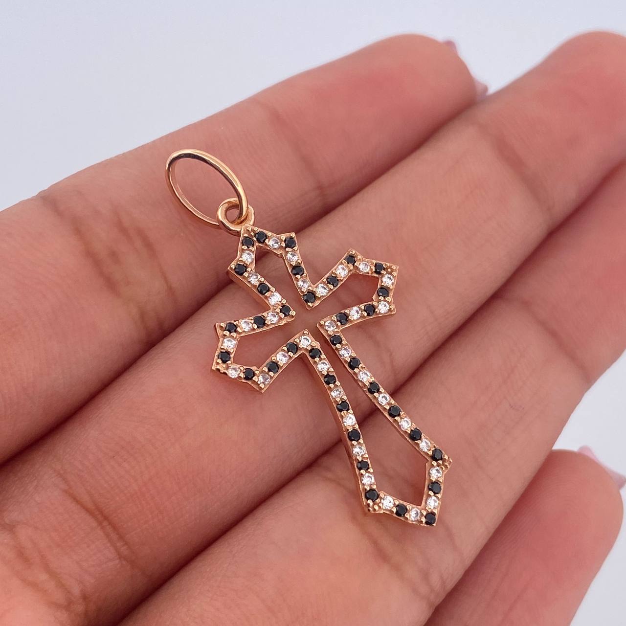 Pendant Cross Silhouette 1.65gr / 3.5cm / Black and White Zircons 18K Rose Gold $