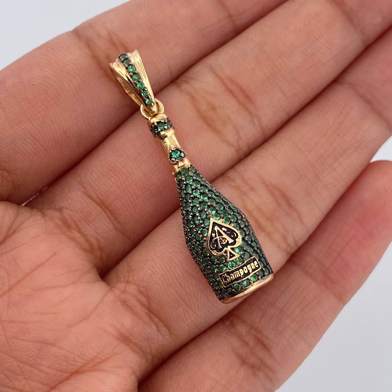 Pendant Bottle 4gr / 3.6cm / Green Zircons 18K Yellow Gold $