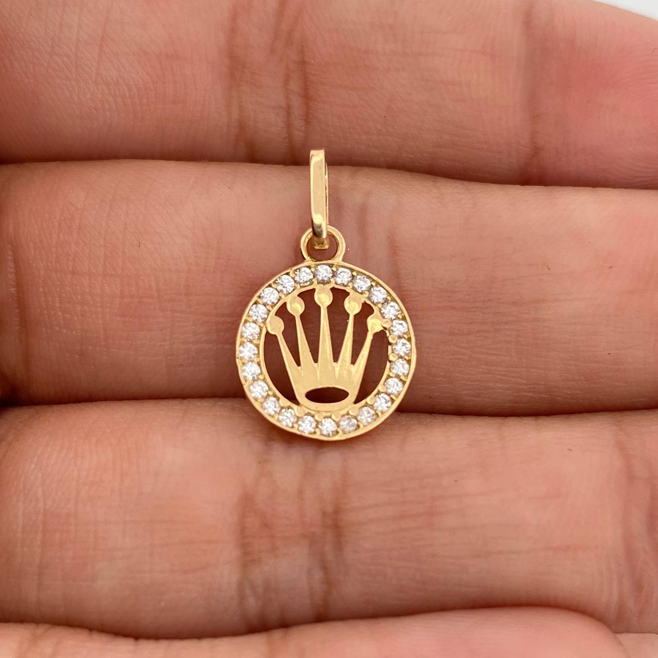 Dije Corona 0.65gr / 1.8cm / Oro Amarillo 18K &