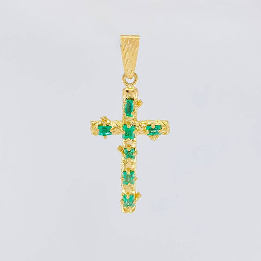 Pendant Cross Trunk Flat Tips Emerald 1.8 Qts 2.85 g / 1 1/2 in 18K Yellow Gold