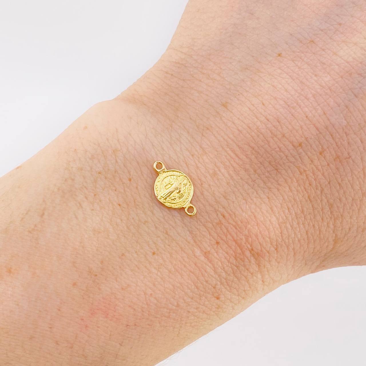 Charm San Benito 0.45 g / 1/2 in Yellow Gold 18K