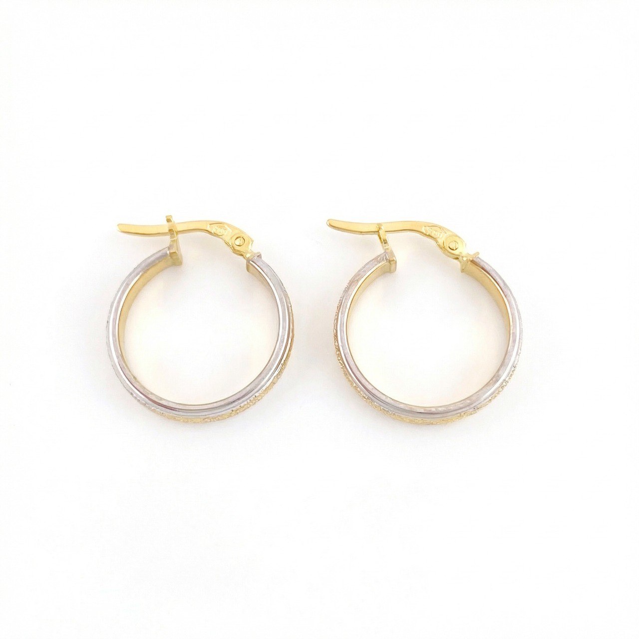 Candongas Carril Escamado 2.1gr / 3/4 in / Dos Oros Amarillo Blanco 18K *