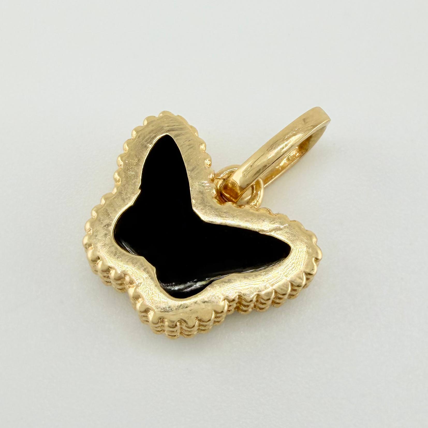 Pendant Butterfly 1.5gr / 1/2 in / 18K Special Native Yellow Gold *
