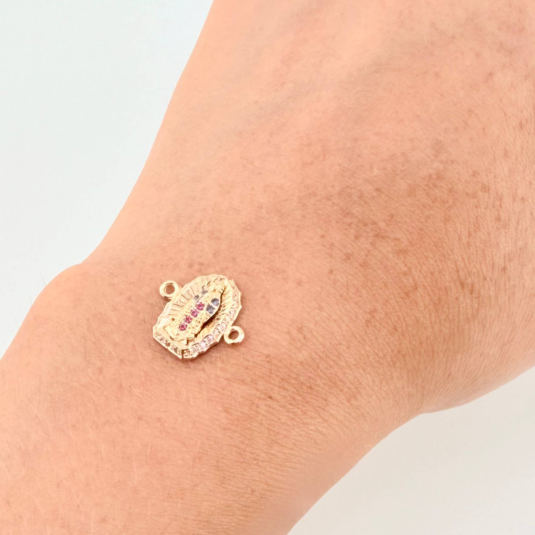 Herraje Virgen de Guadalupe 1.15g / 1/2 in Oro Amarillo 18K