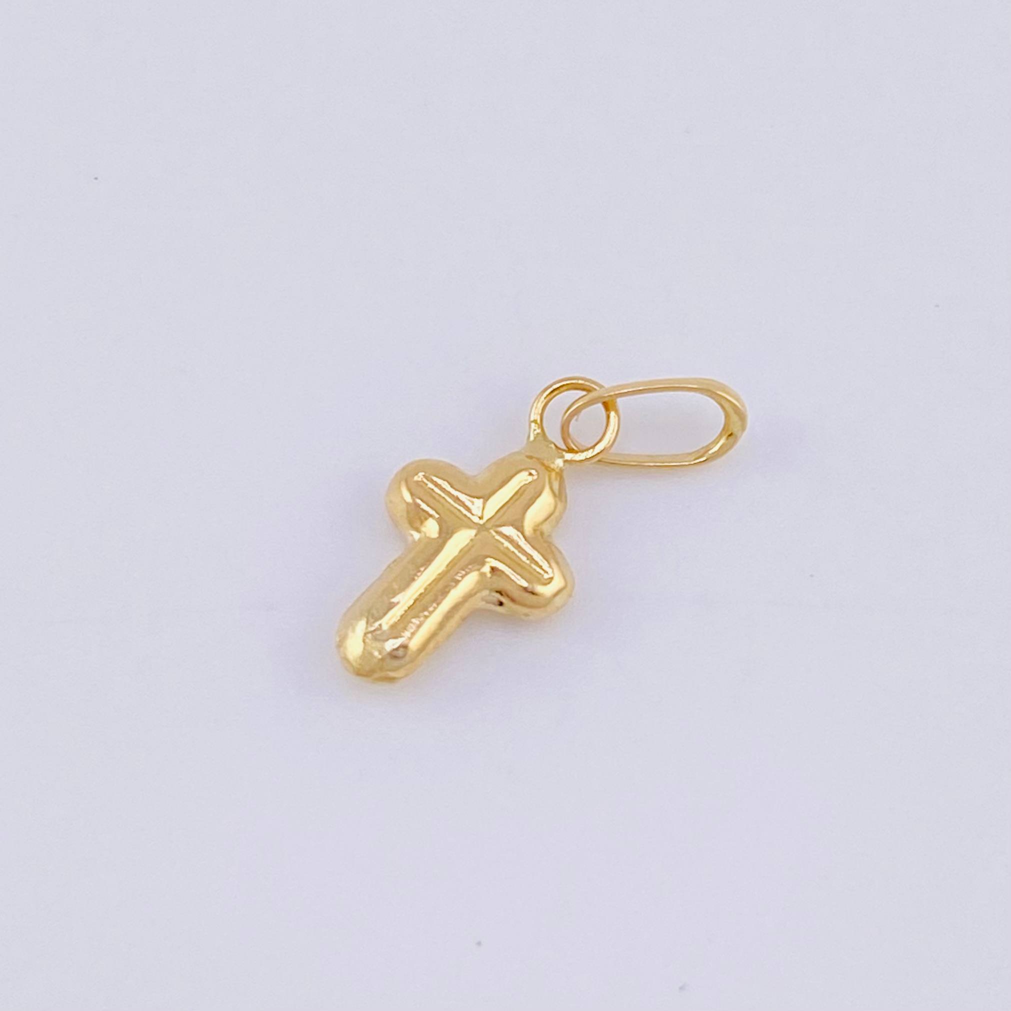 Dije Cruz Lisa 0.2 g / 1/2 in Oro Amarillo 18K