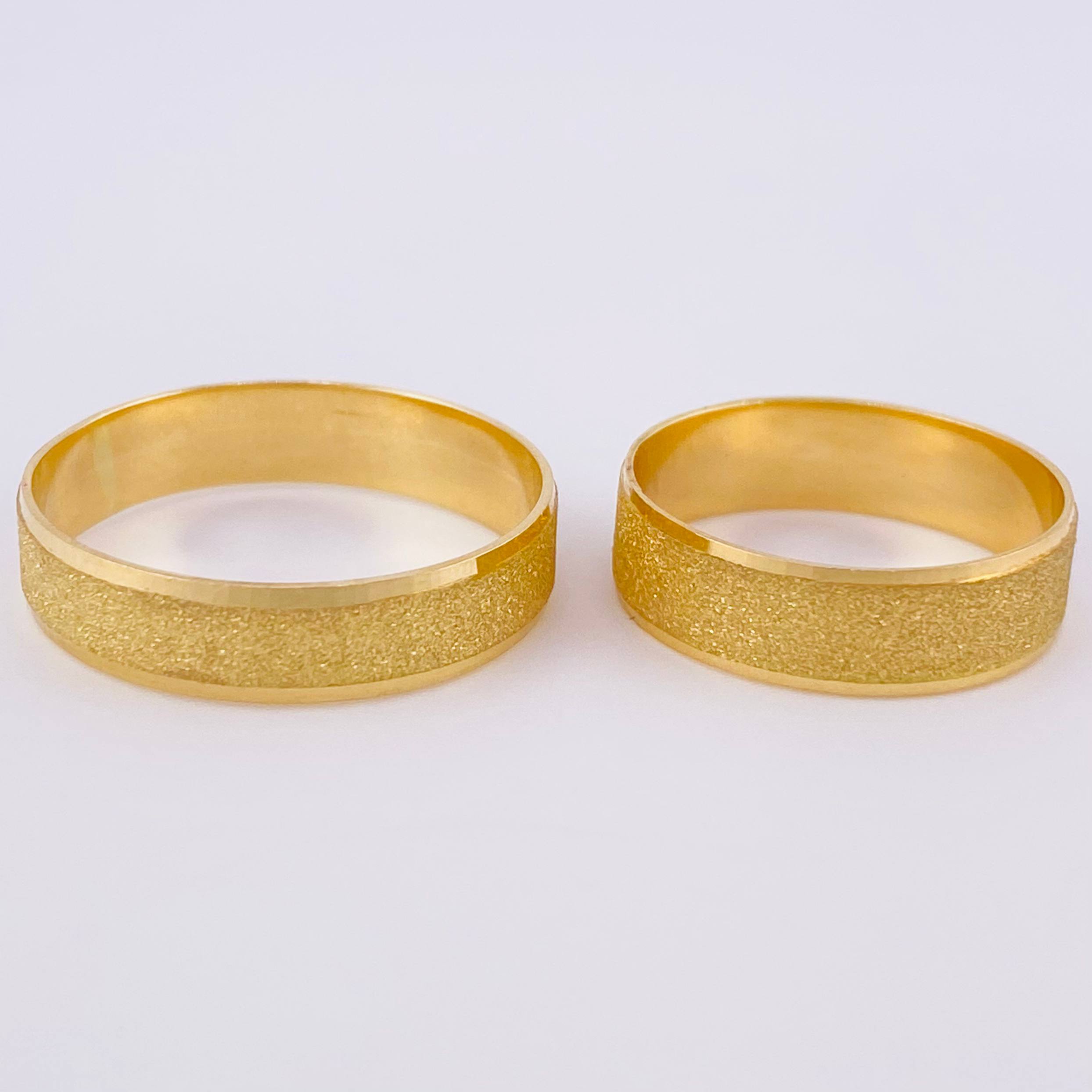 Set Argolla Diamantada Carril Mate 5.65 g Oro Amarillo 18K (A.C)
