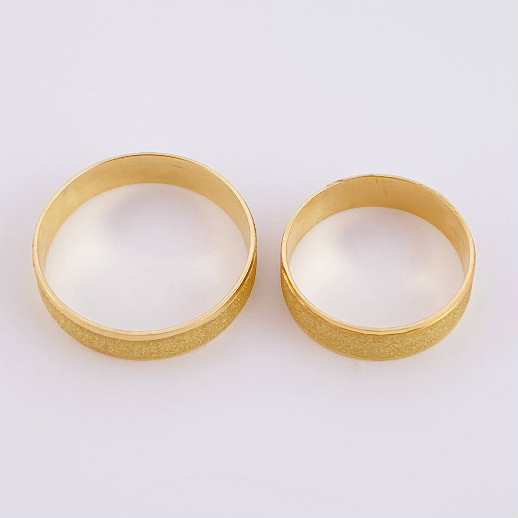 Set Argolla Diamantada Carril Mate 5.65 g Oro Amarillo 18K (A.C)