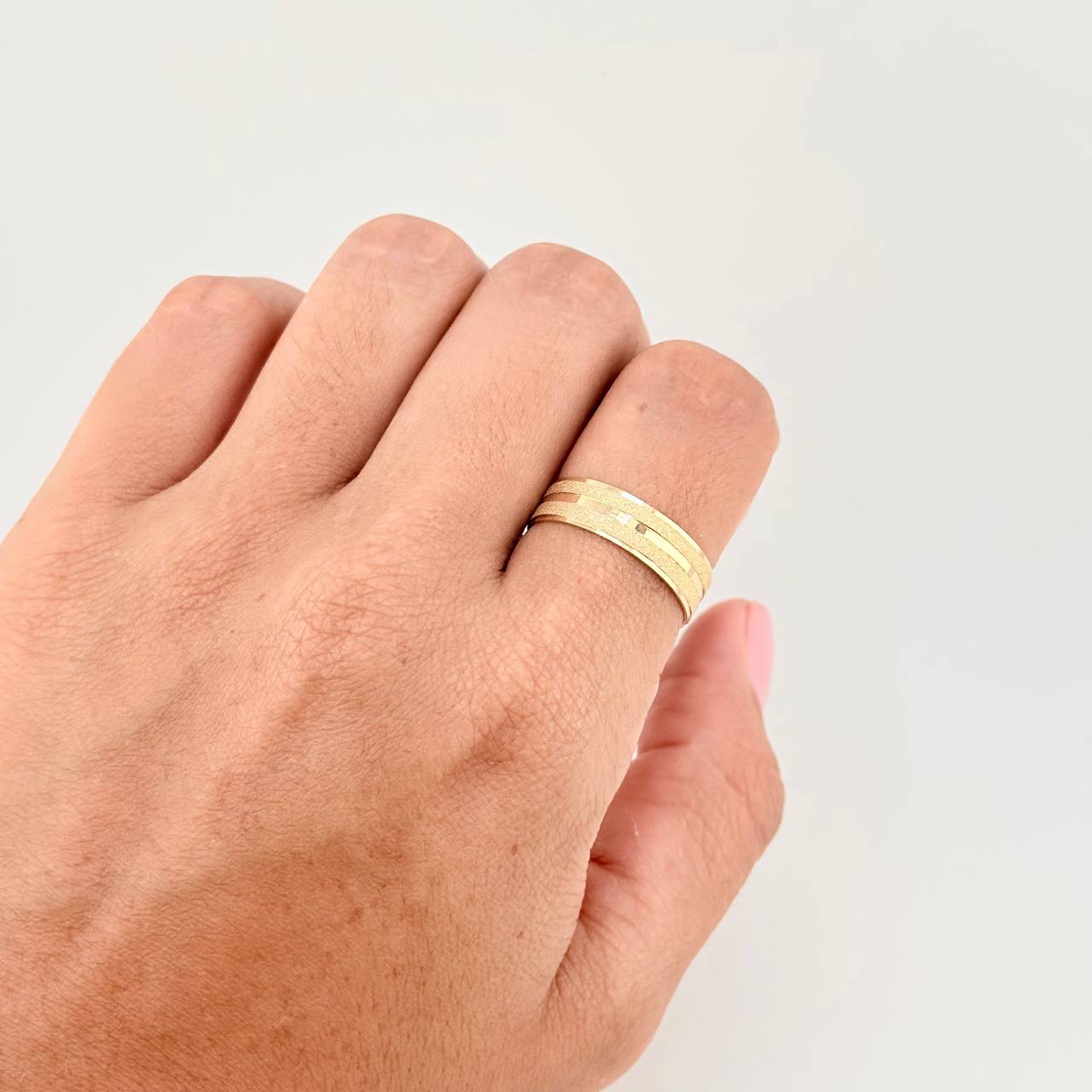 Set Argolla Doble Linea Mate 5.2 g Oro Amarillo 18K (A.C)