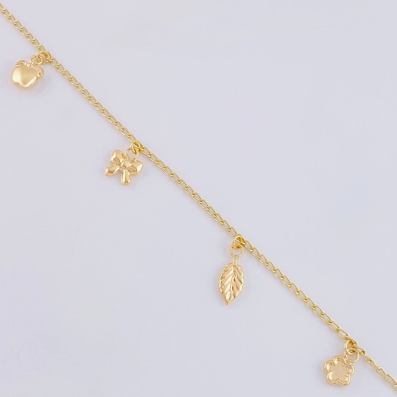 Pulso Espiga Dijes 2.75 g / 7 1/2 in / 1.6 mm Oro Amarillo 18K