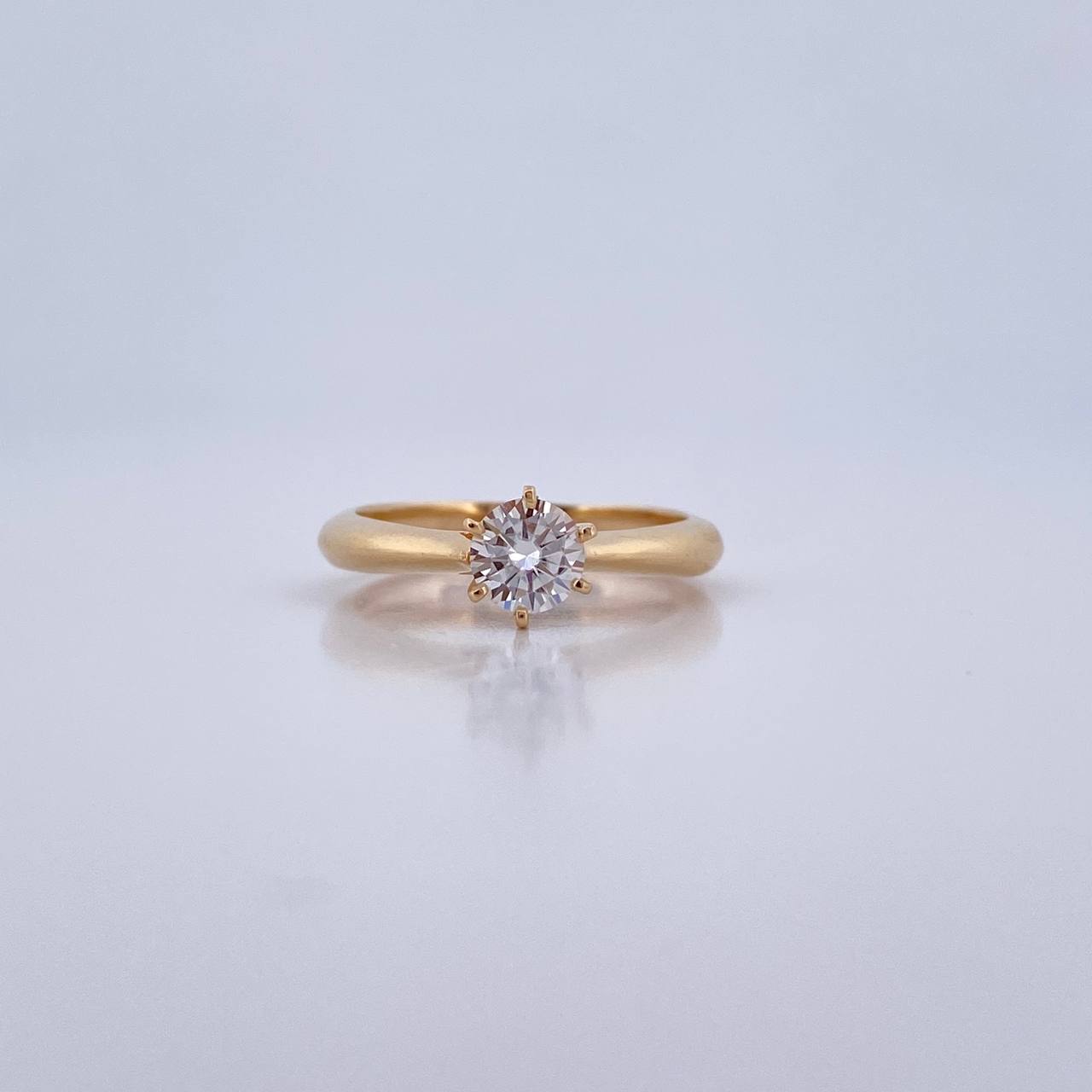 Anillo Solitario Linea Curva 2.7gr / T5 1/2 / Oro 18K &