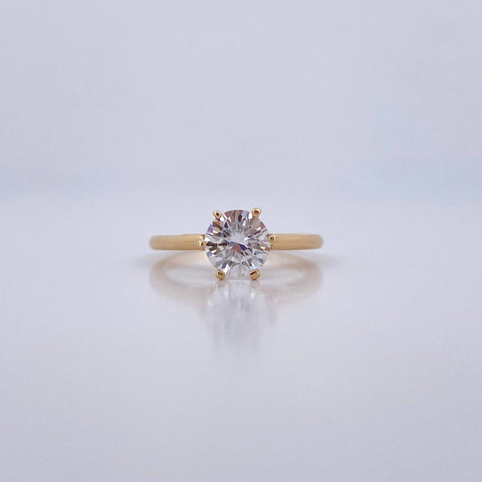 Anillo Solitario Linea Dividida 2.65gr / T5 1/2 / Oro 18K &
