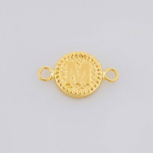 Herraje Letra M Marco Bordeado 0.55g / 3/4 in Oro Amarillo 18K