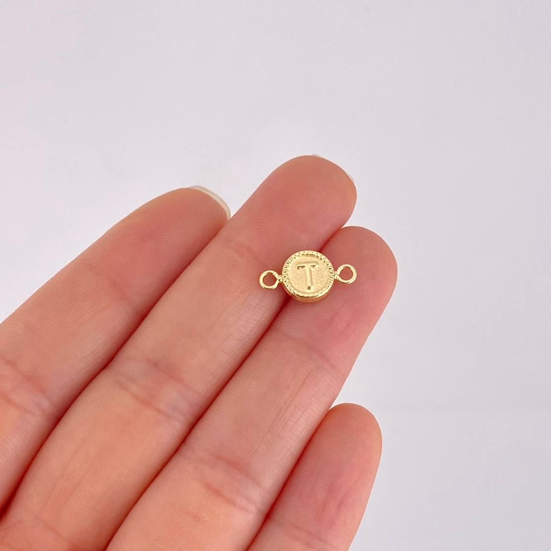 Herraje Letra T Marco Bordeado 0.4g / 1/2 in Oro Amarillo 18K