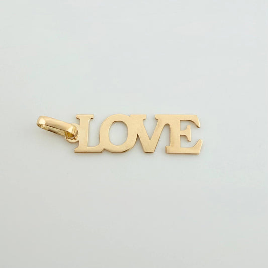 Dije Love 0.6gr / 1 in / Oro Amarillo 18K *