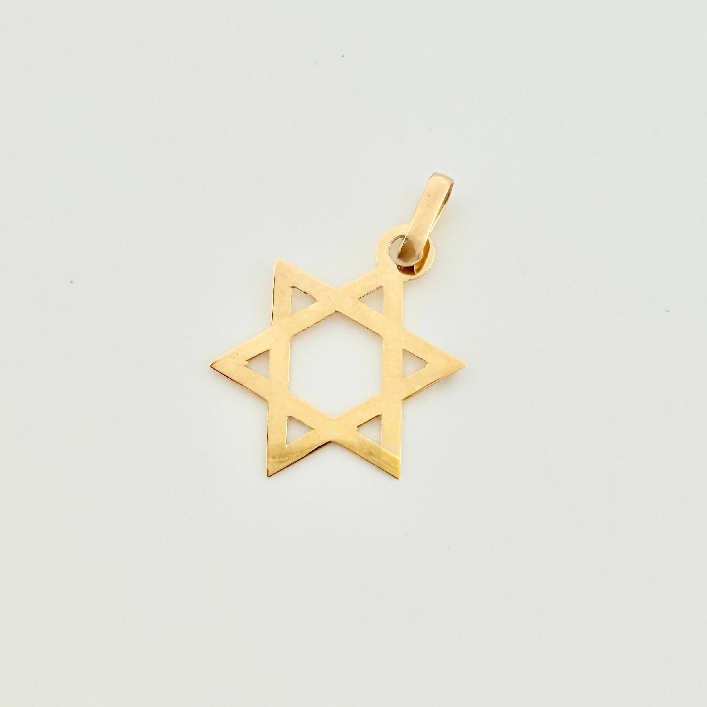 Dije Estrella De David 0.4gr / 3/4 in / Oro Amarillo 18K