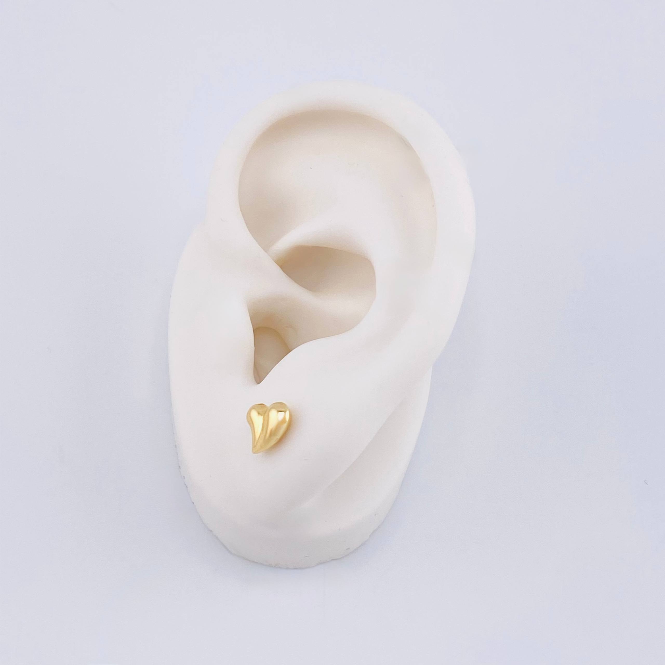 Topos Corazon Gotas Abultadas 0.6gr / 6.2mm Oro Amarillo 18K ©