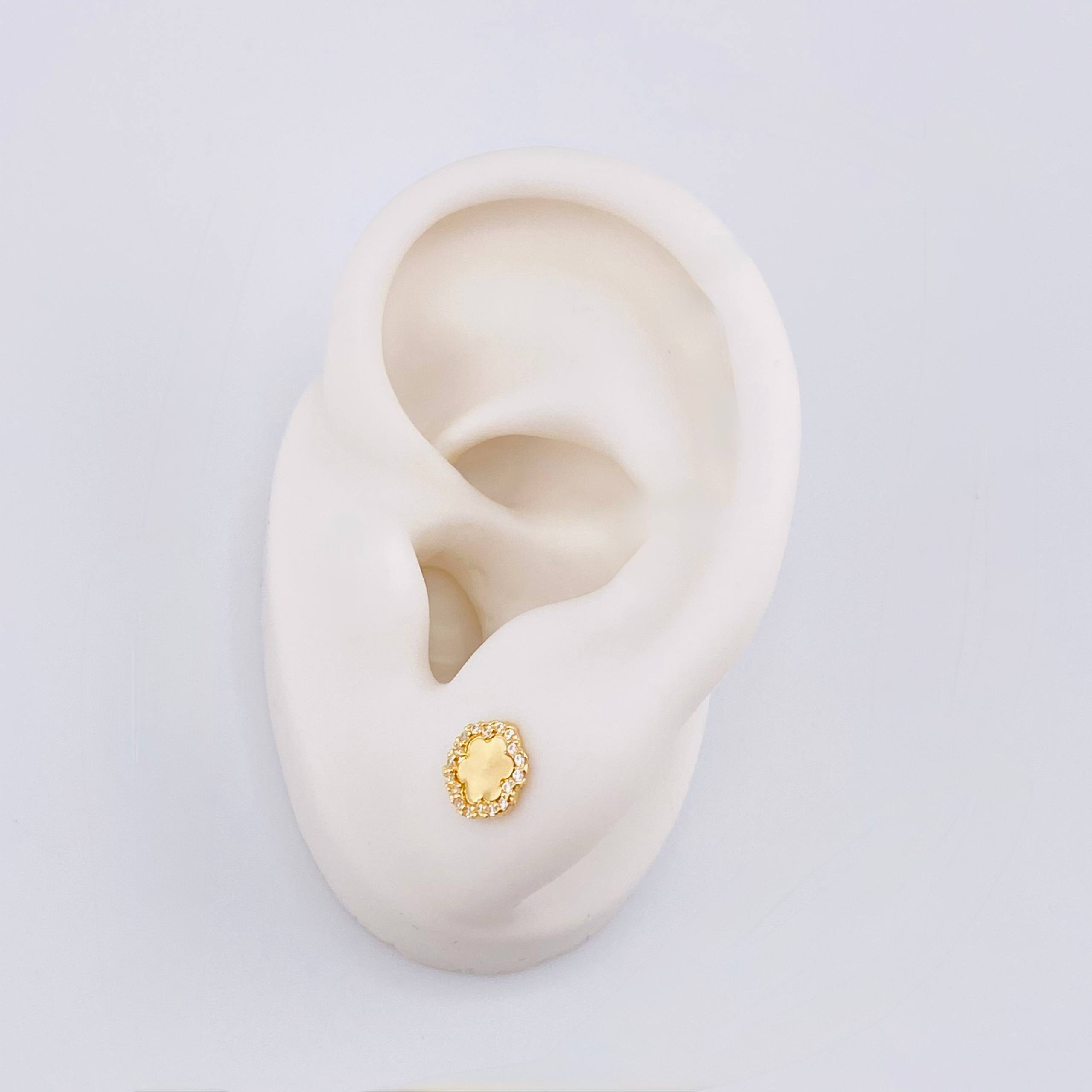 Topos Flor Refractante 0.9gr / 7.6mm Oro Amarillo 18K