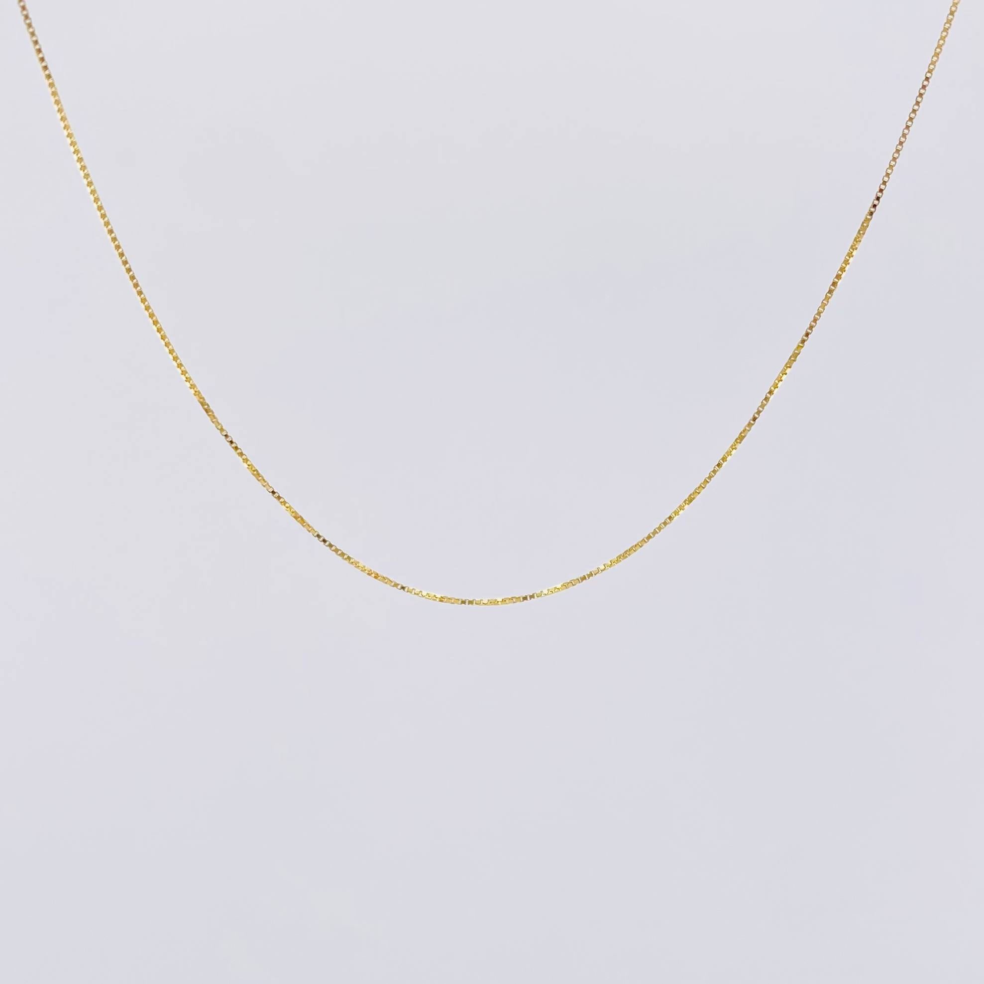 Venetian Chain 0.9gr / 15 3/4 in / 0.5mm 18K Yellow Gold