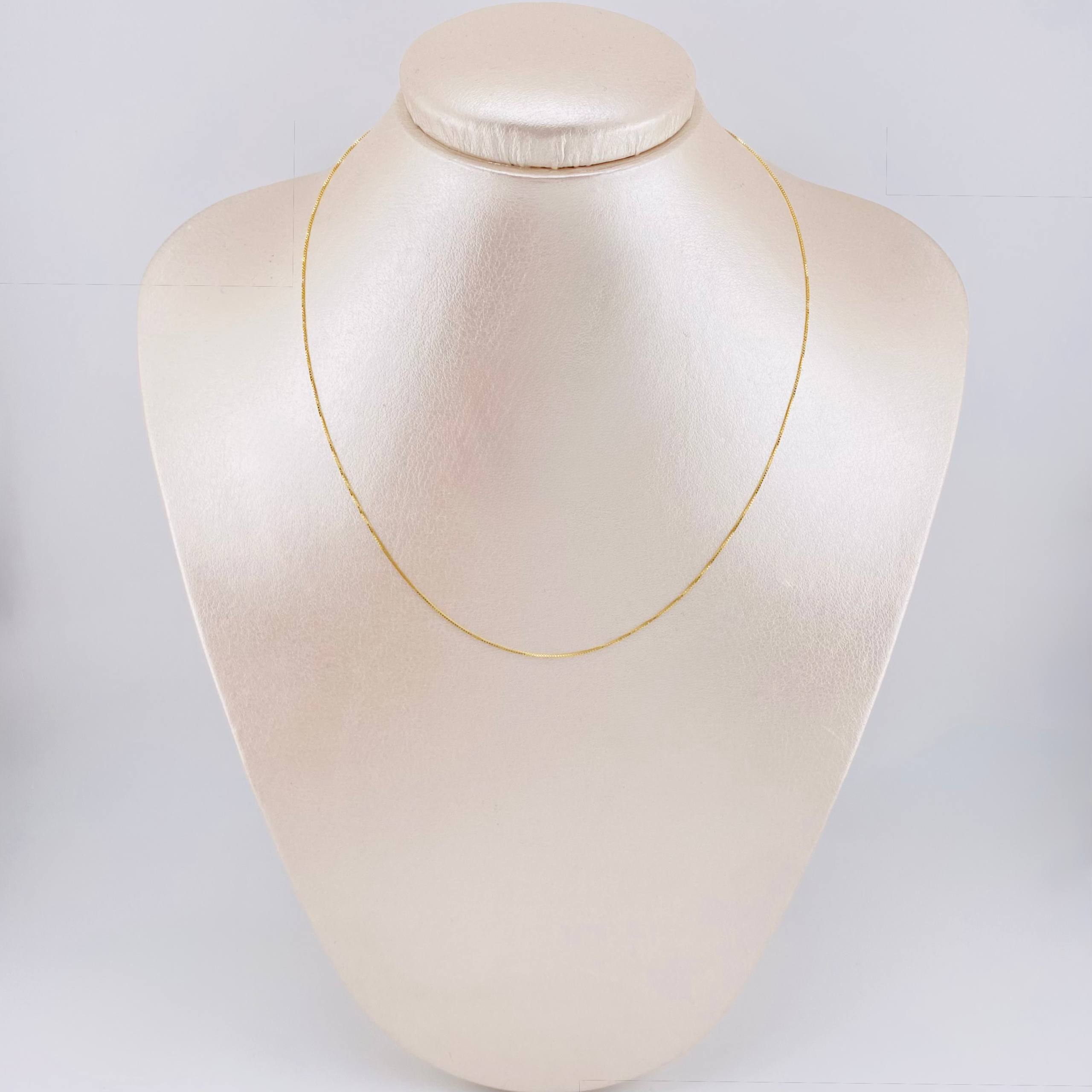 Venetian Chain 0.9gr / 15 3/4 in / 0.5mm 18K Yellow Gold