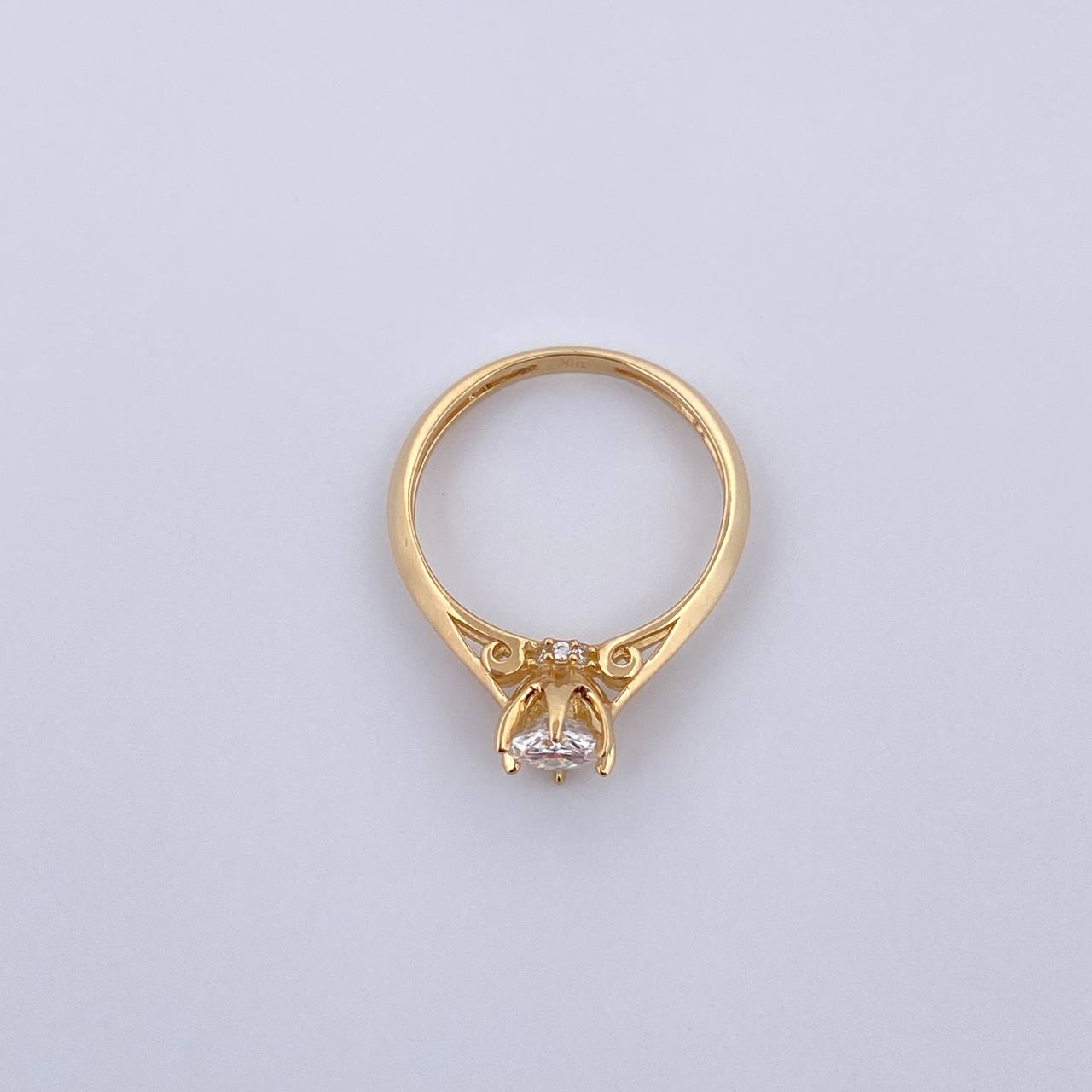 Anillo Solitario Elegante 2gr / T5 3/4 / Oro 18K &
