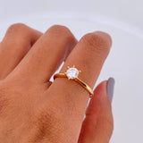 Anillo Solitario Linea Curva 1.6gr / T6 / Oro 18K &