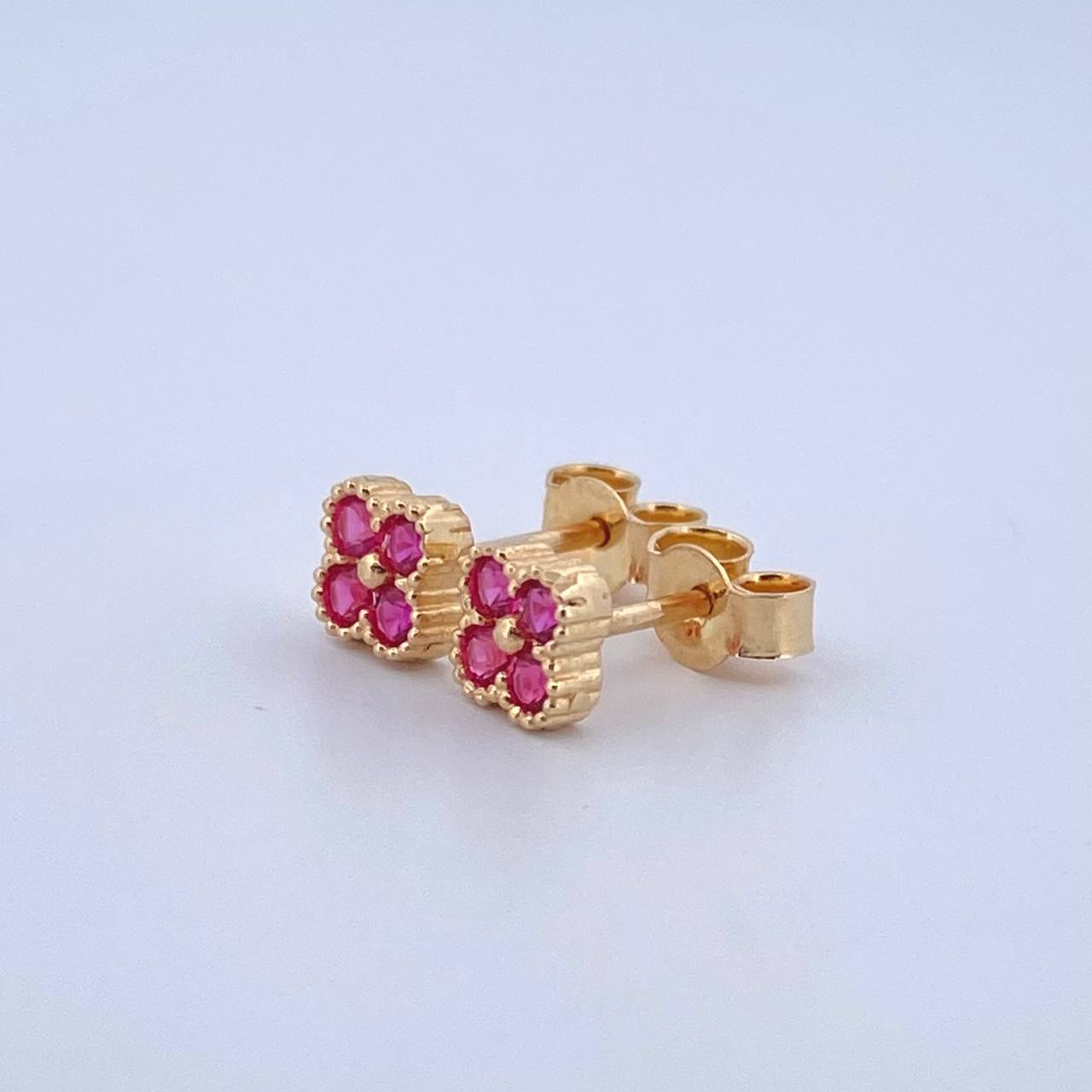 Stud Earrings Textured Edge Flower 1.25gr / 5.2mm Fuchsia Zircons Lobster Claw 18K Yellow Gold Butterfly *