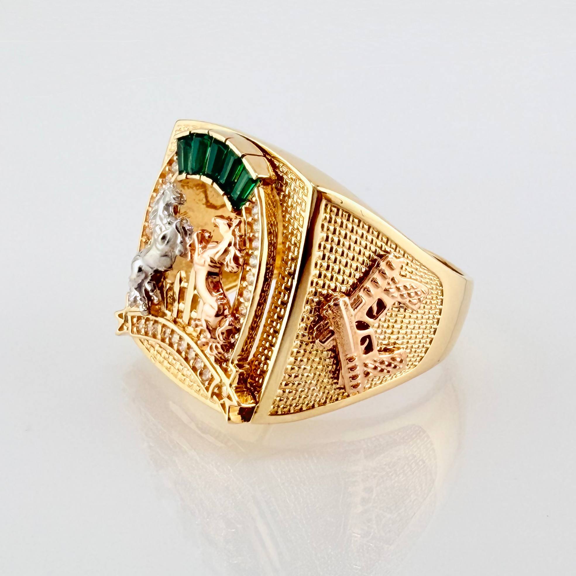 Anillo Herradura Caballos 10gr / T10 1/2 / Tres Oros 18K
