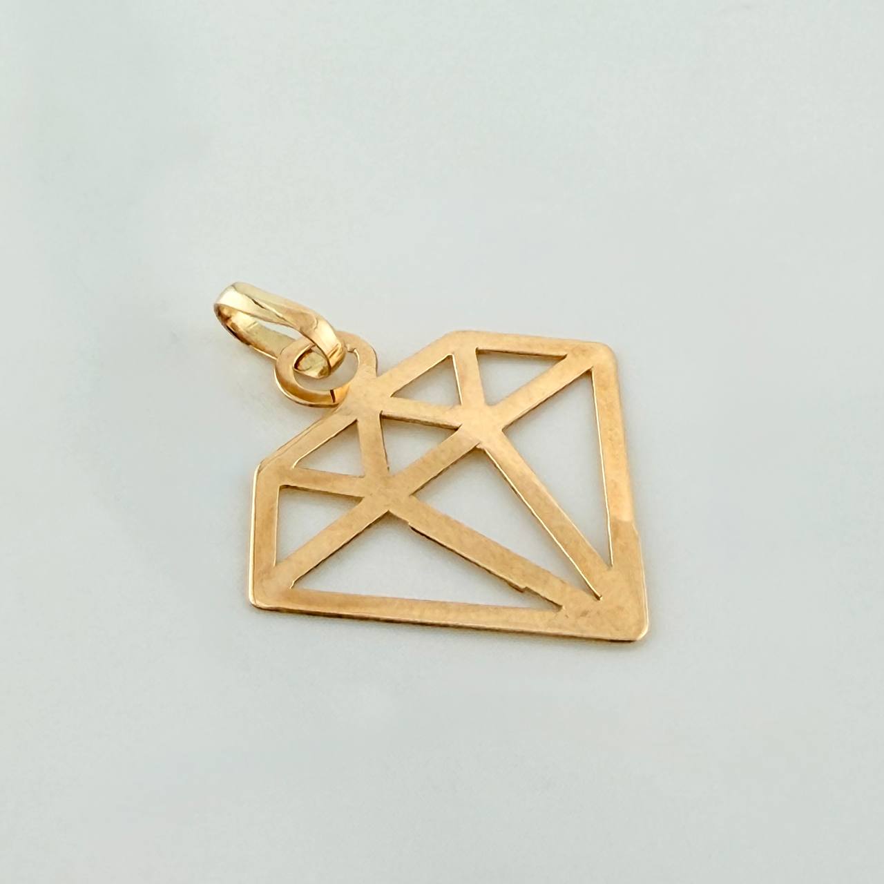 Pendant Diamond Silhouette 0.4gr / 1 in / Yellow Gold 18K %