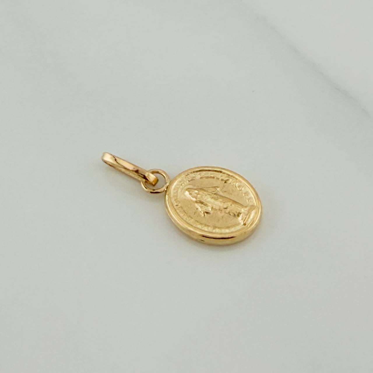 Dije Virgen Milagrosa 0.5gr / 3/4 in / Oro Amarillo 18K %