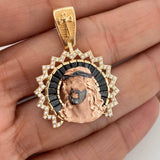 Dije Rostro Cristo 7.6gr / 1 1/4 in / Tres Oros 18K $