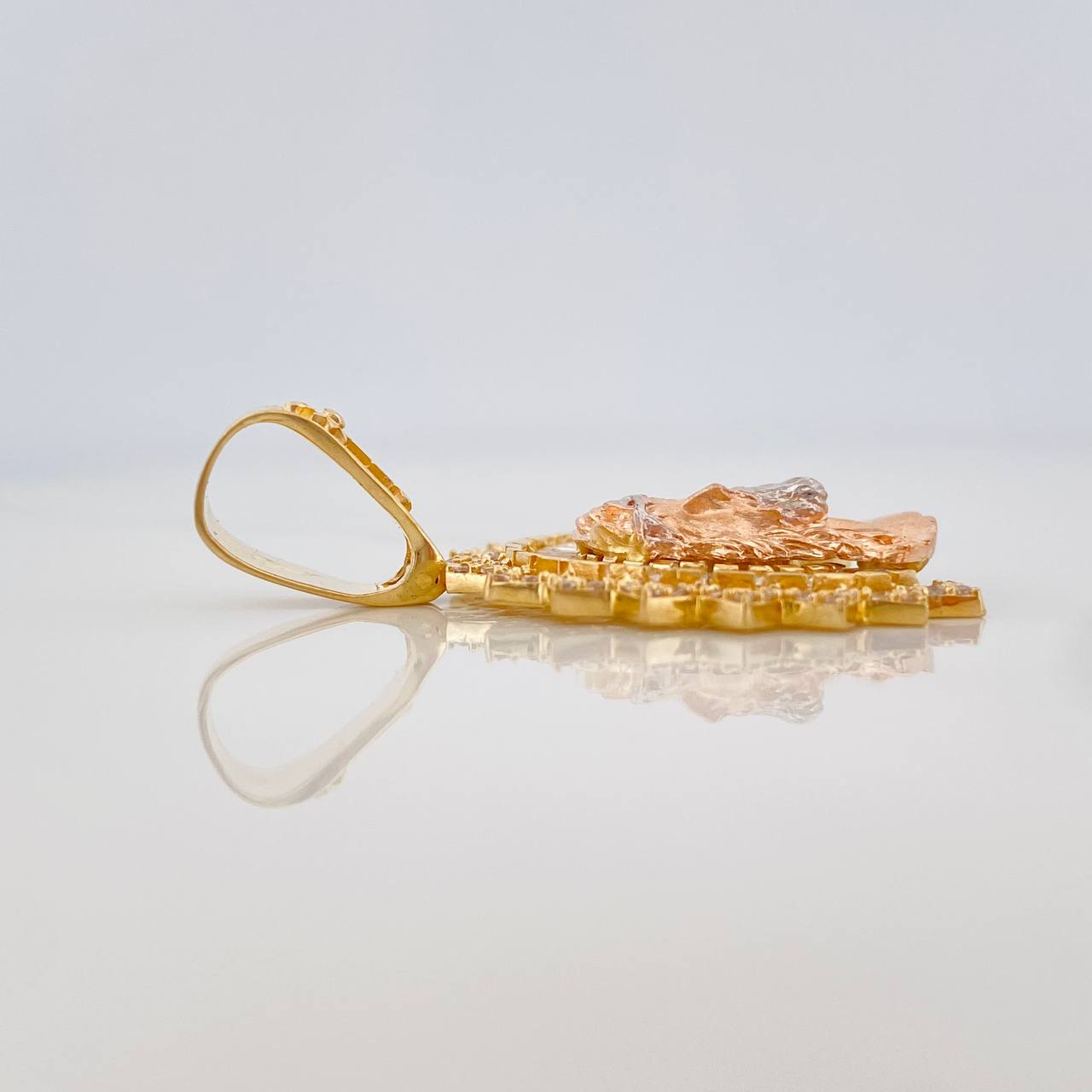 Dije Rostro Cristo 7.55gr / 1 1/2 in / Tres Oros 18K $